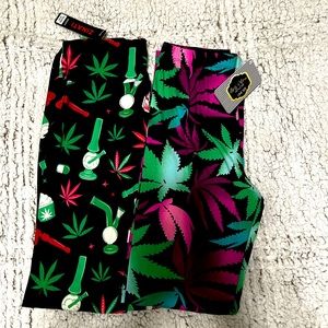 Wacky Tobacky! Left pair has three inch yoga band